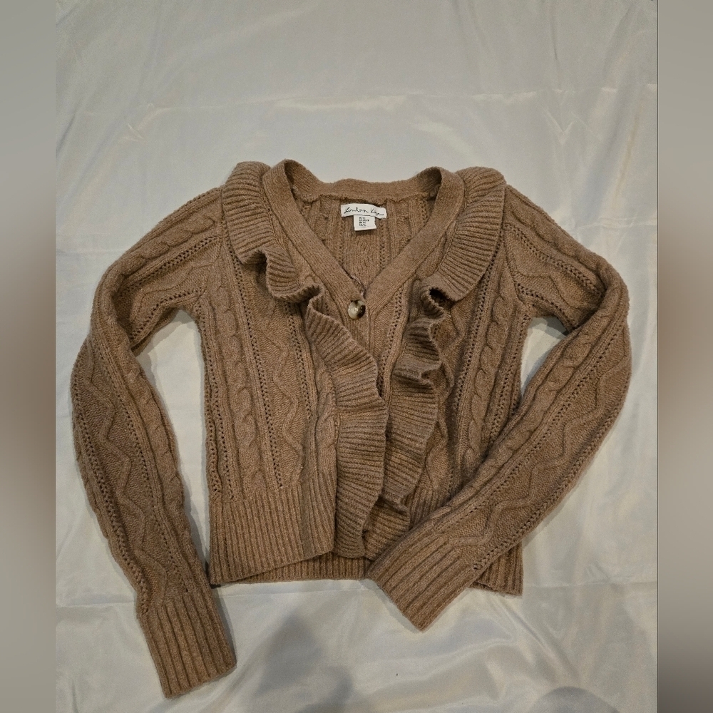 London Kaye Women's V Neck Ruffle Up Sz XS Light Brown Sweater